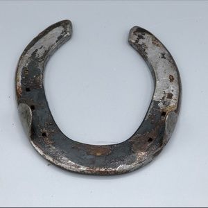 3 for $15 Deal: Lucky Horseshoe